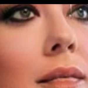 Meet your Posher, Robin